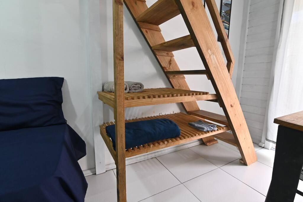 Tinyhouse Ch2 A5min De Jurere In Ar Cond E Netflix Casa de Férias Florianópolis