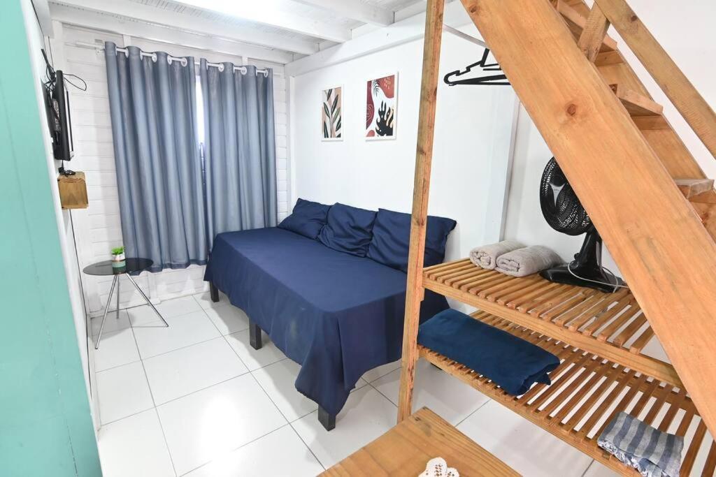 Tinyhouse Ch2 A5min De Jurere In Ar Cond E Netflix *